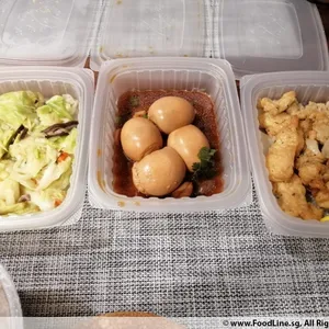 Lunch/Dinner Tingkat (5 Days, 3 Dishes + Soup OR 4 Dishes)