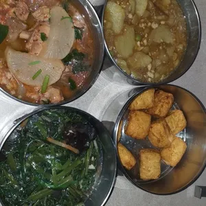 Dinner Tingkat (20 Days, 3 Dishes + Soup OR 4 Dishes)