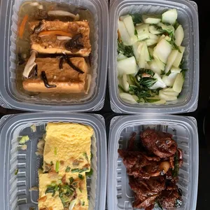 Lunch/Dinner Tingkat (5 Days, 3 Dishes + Soup OR 4 Dishes)
