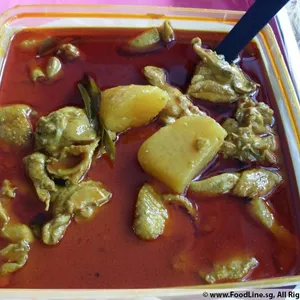 咖喱鸡 Signature Curry Chicken