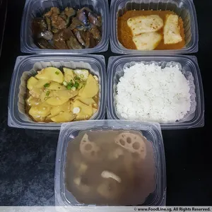 For First Time Customers: Special 3 Days Trial Lunch Tingkat Package (3 Dishes + Soup OR 4 Dishes)