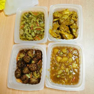 Dinner Tingkat (20 Days, 3 Dishes + Soup OR 4 Dishes)