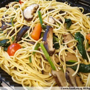 Mushroom & Spinach Aglio Olio