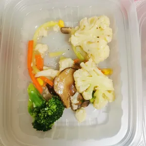 Dinner Tingkat (20 Days, 3 Dishes + Soup OR 4 Dishes) (1 pax only)