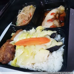 5 Days Lunch Tingkat Package (Weekdays Only)