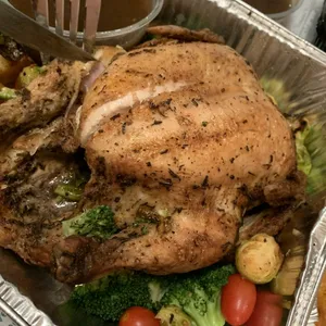 Herb and Pepper Roasted Chicken with Rosemary Gravy (1.7kg)