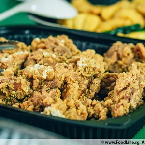 Thai Crispy Chicken Chop with Plum Sauce