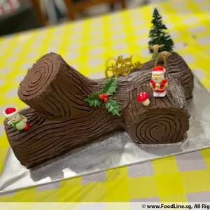 Chocolate Log Cake (Whole)