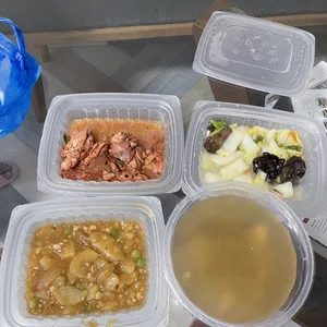 Lunch/Dinner Tingkat (5 Days, 3 Dishes + Soup OR 4 Dishes)