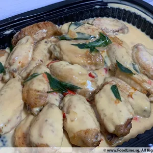 Salted Egg Chicken Mid Wing 25pc