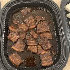 扣肉馒头 Braise Pork w/ Bun