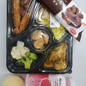Other Food Items or Photos of Event (Please fill in below)