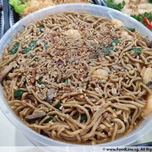 Braised Ee Fu Noodle with Shrimp