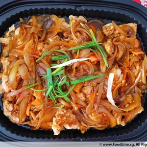 姜葱炒鸡 Chicken w/ Onion & Ginger