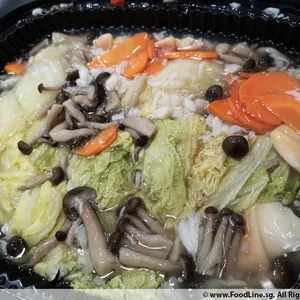 Mixed Cabbage Mushroom w Crab Meat & Pacific Clam