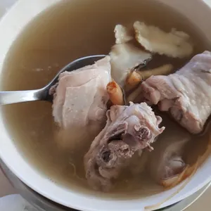 Tingkat - 3 Dishes + 1 soup/ 4 Dishes  (20 days)