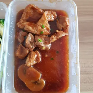 Tingkat - 3 Dishes + 1 soup/ 4 Dishes  (20 days)