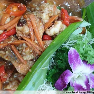 Fried Garlic Prawn 蒜茸虾