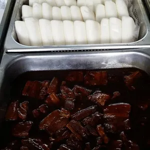 Braised Pork w/ Bun • 扣肉包(Chef's Recommended)