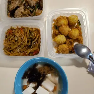 Dinner Tingkat (20 Days, 3 Dishes + Soup OR 4 Dishes)