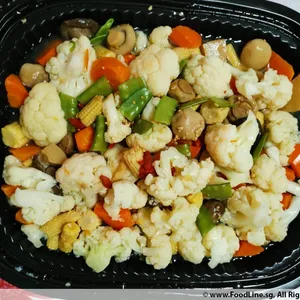 Triple Mushrooms Lo Han Chye 爽口蘑菇罗汉斋