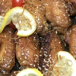 Sticky Salted Mid Wings with Maltose-Ginger Glaze 蜜汁可乐鸡中翅