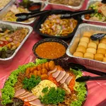 Cold Dish Platter (Jelly fish, Breaded Scallop, Gong Bo Chicken Cube, Foo Yong Egg, Smoked Duck)
