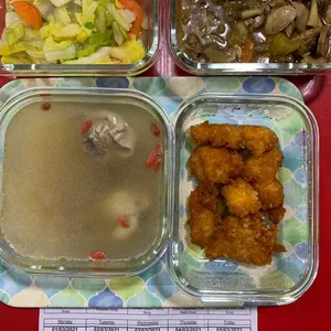 Dinner Tingkat (20 Days, 3 Dishes + Soup OR 4 Dishes)