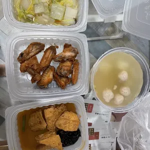 Lunch Tingkat Package (5 Days, 3 Dishes + Soup OR 4 Dishes)