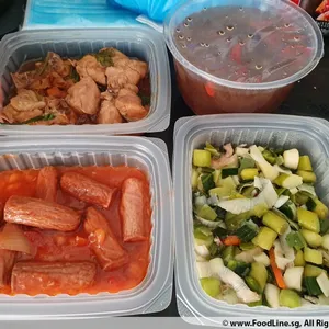 Lunch/Dinner Tingkat (5 Days, 3 Dishes + Soup OR 4 Dishes)