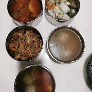 Dinner Tingkat (20 Days, 3 Dishes + Soup OR 4 Dishes)