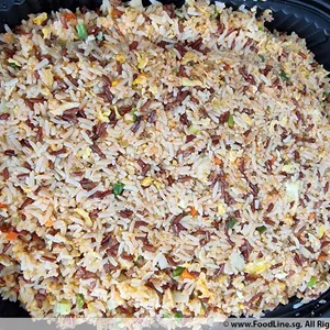 Fried Two Type Rice with Caviar 鱼子鸳鸯炒饭