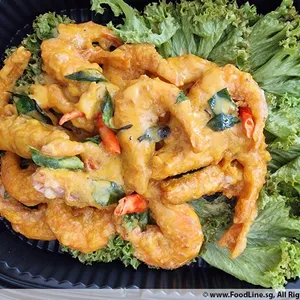 Fried Prawn with Pumpkin Cream 金瓜奶香虾