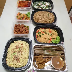 Hawaiian Smoked Duck Fried Rice