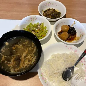 Lunch/Dinner Tingkat (5 Days, 3 Dishes + Soup OR 4 Dishes)