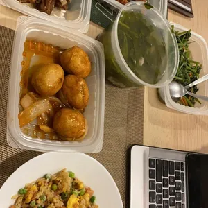 Dinner Tingkat (20 Days, 3 Dishes + Soup OR 4 Dishes)