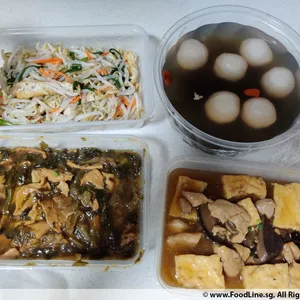 Tingkat - 3 Dishes + 1 soup/ 4 Dishes  (20 days)