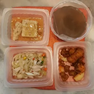 Lunch/Dinner Tingkat (10 Days, 3 Dishes + Soup OR 4 Dishes)