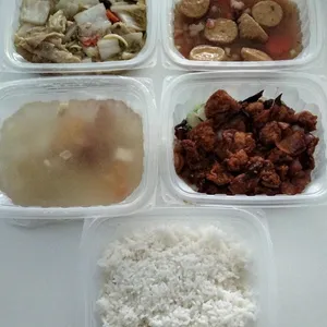 For First Time Customers: Special 3 Days Trial Lunch Tingkat Package (3 Dishes + Soup OR 4 Dishes)
