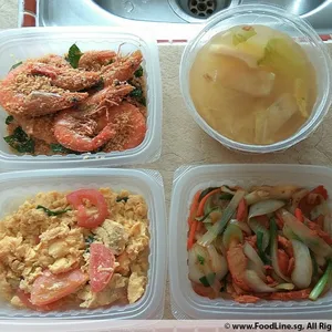 Lunch Tingkat (20 Days, 3 Dishes + Soup OR 4 Dishes)