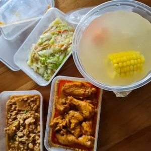 Tingkat - 3 Dishes + 1 soup/ 4 Dishes  (20 days)
