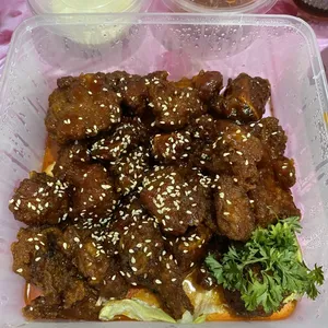 蜜汁排骨 Pork Ribs w/ Honey Sauce