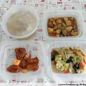 Lunch/Dinner Tingkat (5 Days, 3 Dishes + Soup OR 4 Dishes)