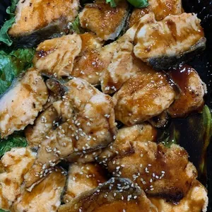 Baked Salmon w Teriyaki Sauce