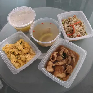 Lunch Tingkat (20 Days, 3 Dishes + Soup OR 4 Dishes)