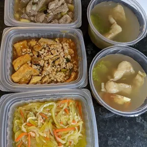 Lunch/Dinner Tingkat (5 Days, 3 Dishes + Soup OR 4 Dishes)