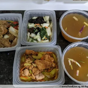 Lunch/Dinner Tingkat (5 Days, 3 Dishes + Soup OR 4 Dishes)