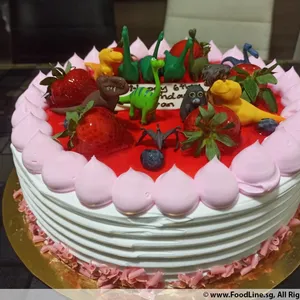 Sassy Strawberry (Size: 10.5 Inch)