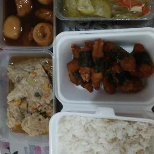 28 Days Dinner Tingkat Package (Incl. Weekends)