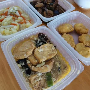 Lunch/Dinner Tingkat (10 Days, 3 Dishes + Soup OR 4 Dishes)